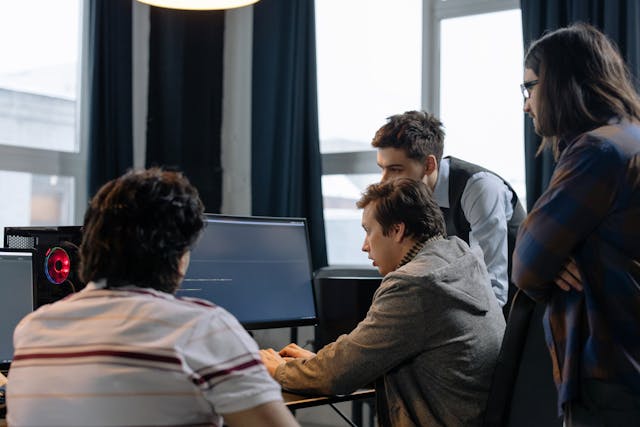 Common Mistakes in Software Development and How to Avoid Them Common Mistakes in Software Development and How to Avoid Them